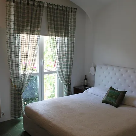 Bed and breakfast Abracadabra Tortona 2*